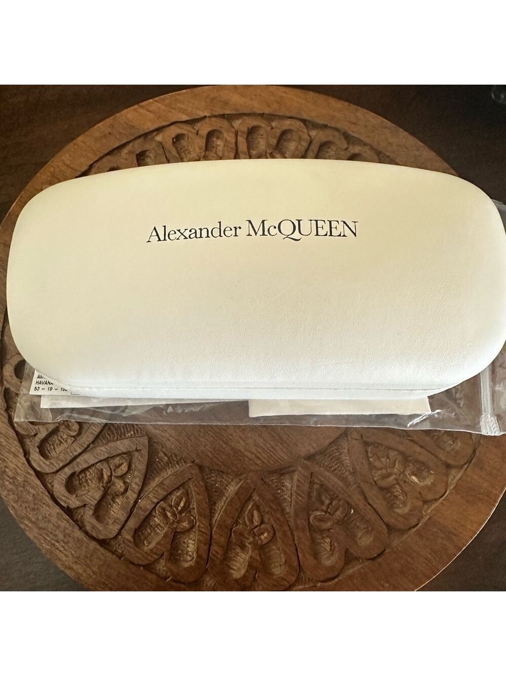 Alexander McQueen Sunglasses New - Picture 7 of 8